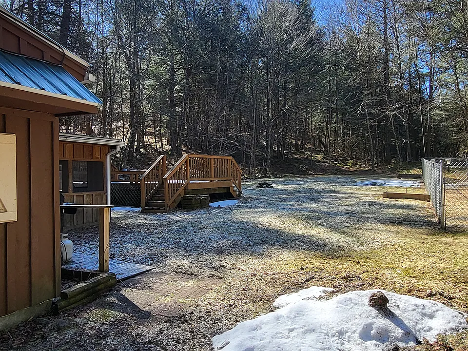 287 Tennanah Lake Rd
