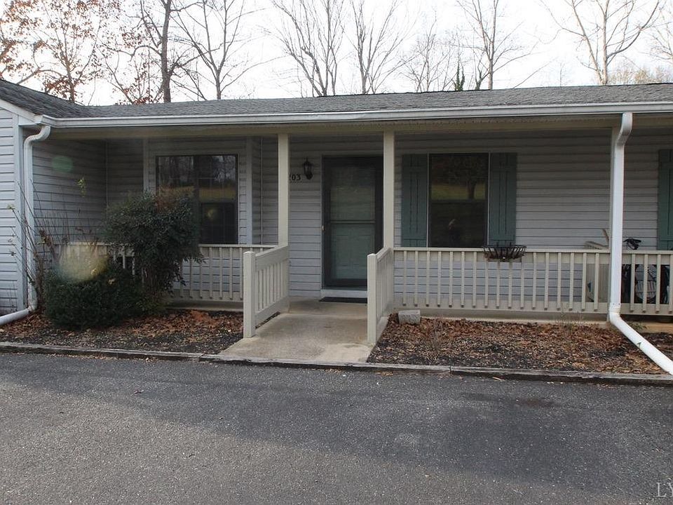 1st image of 203 Goose Hollow Dr