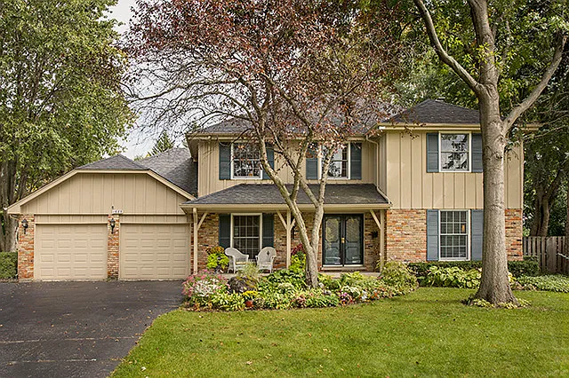 1685 Shelley Ln photo 1