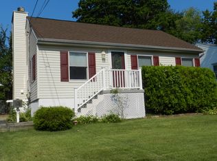57 Nokomis Ave, Lake Hiawatha, NJ 07034