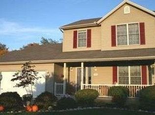 125 Dogwood Cir, Dowagiac, MI 49047