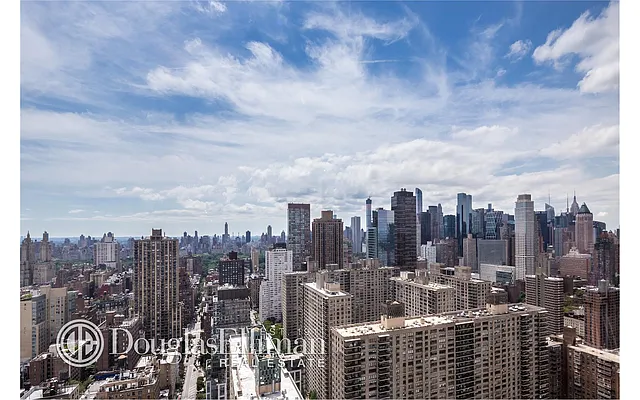 Sold by Douglas Elliman | media 23