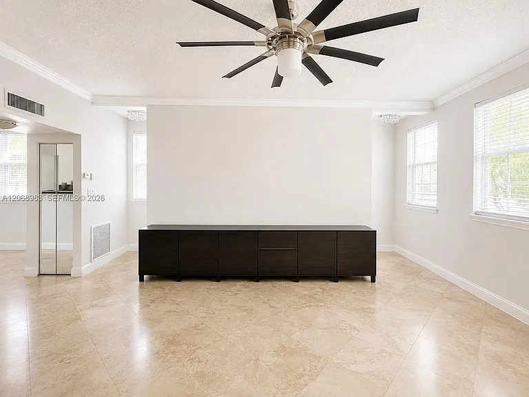 2069 S Ocean Dr #Townhouse 18 — Photo 21