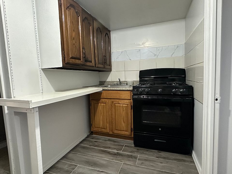 2nd image of 357 E 9th St Floor 2