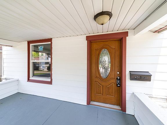 2nd image of 155 17th Ave