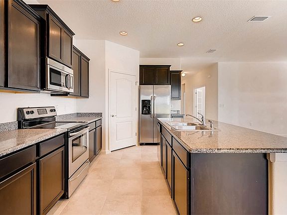 4th image of 2328 Crowned Eagle Cir SW