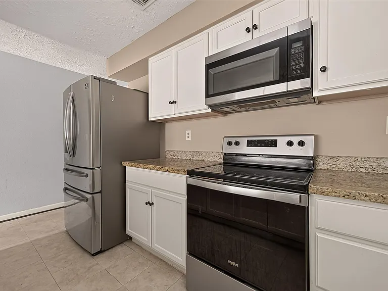 10318 Buffalo Bend Dr — Photo 10