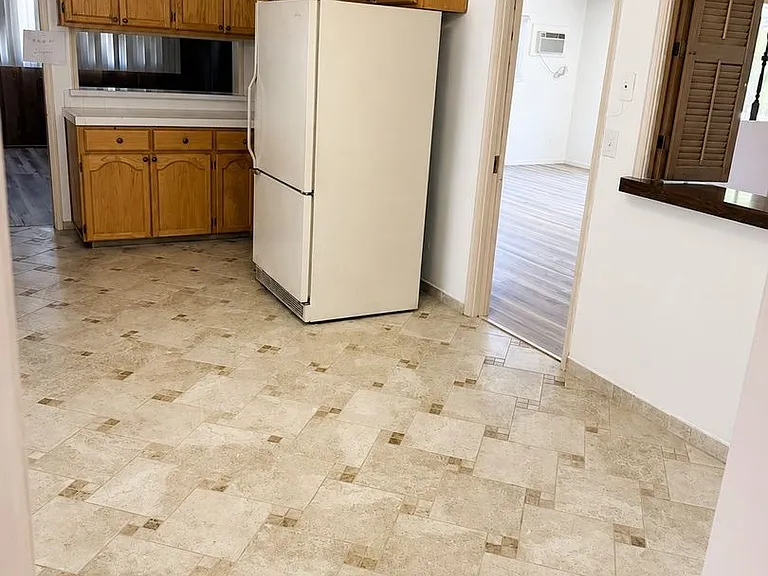 15413 Talbot Dr — Photo 10