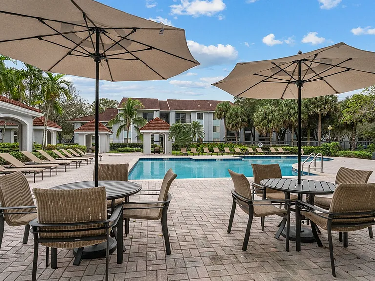 Cypress Shores — Photo 15