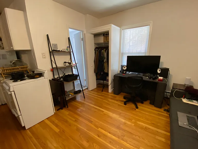28A S Huntington Ave — Photo 2