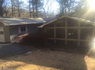 101 Edwards Rd, Cedar Mountain, NC 28718