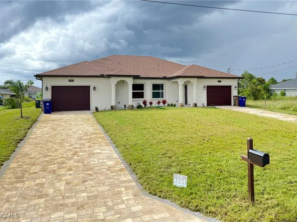 1520/1522 Gretchen Ave S, Lehigh Acres, FL 33973