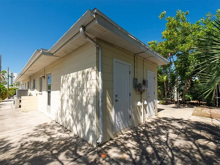 11095 2nd St E #A — Photo 20