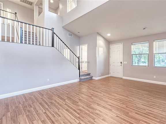 3rd image of 3040 Via Sarafina Dr