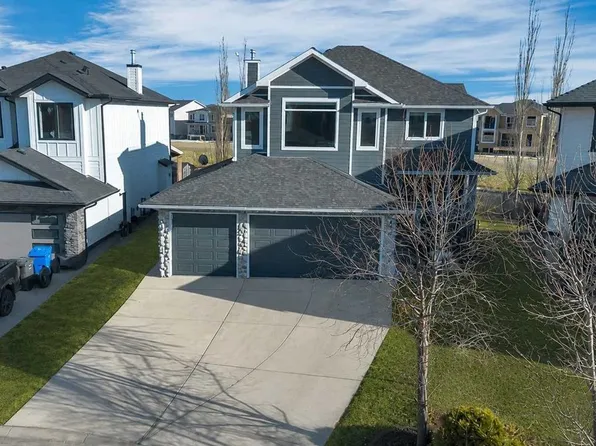 392 N Rainbow Falls Way, Chestermere, AB T1X 1S6