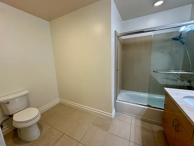 917 S New Hampshire Ave #211 — Photo 15