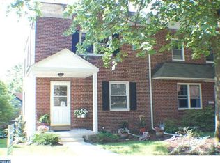 653 Georges Ln, Ardmore, PA 19003