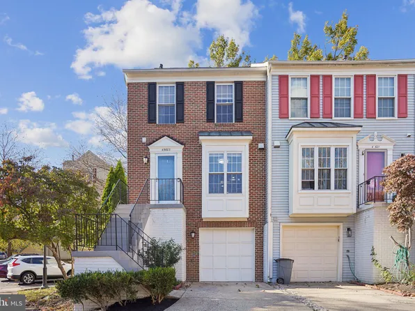 45603 Whitcomb Sq, Sterling, VA 20166