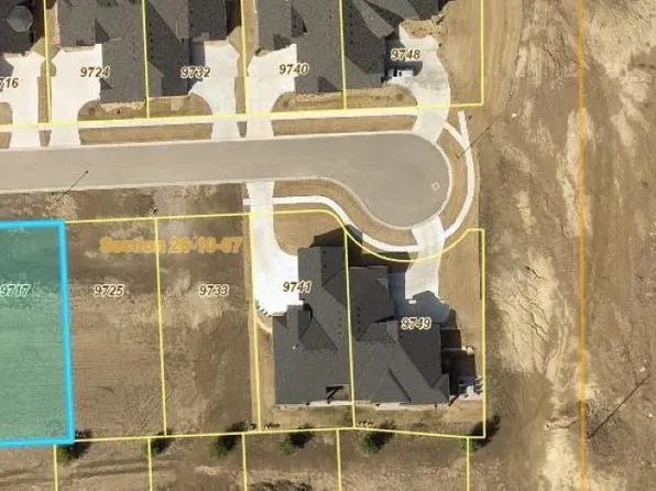 9717 Casa Colina Ct, Lincoln, NE 68520