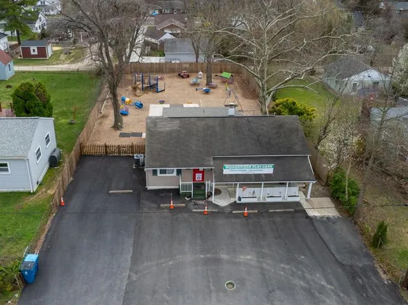 1431 F St, Woodbridge, VA 22191