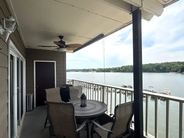 9817 Emerald Point Dr #8 — Photo 20