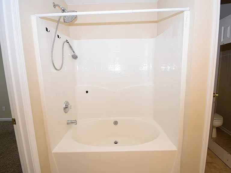 3322 Elizabeth Glen Dr — Photo 12