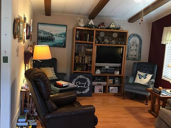 2nd image of 15261 Beach Blvd #105