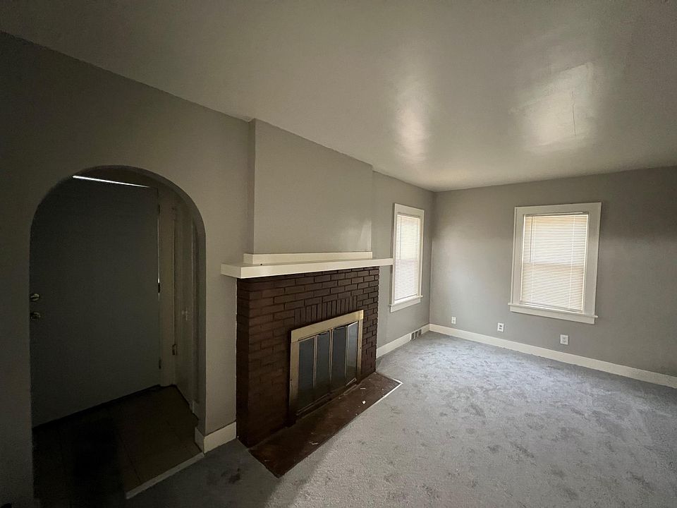 1st image of 4112 Spencer St