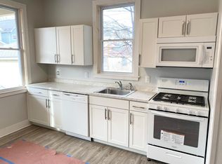 327 Russellwood Ave, Mc Kees Rocks, PA 15136