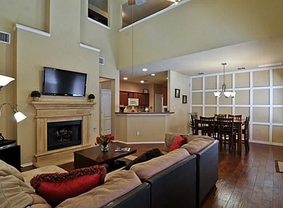 2nd image of 513 Archer Dr