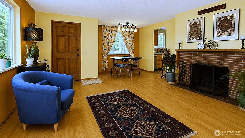 3rd image of 9219 26th Avenue SW