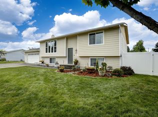 18306 E 3rd Ave, Greenacres, WA 99016