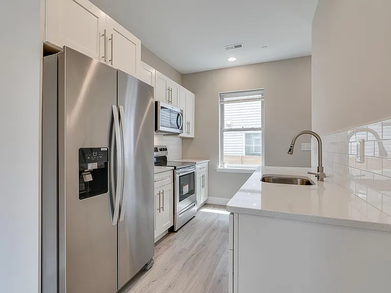 2636 Annin St #3 — Photo 1