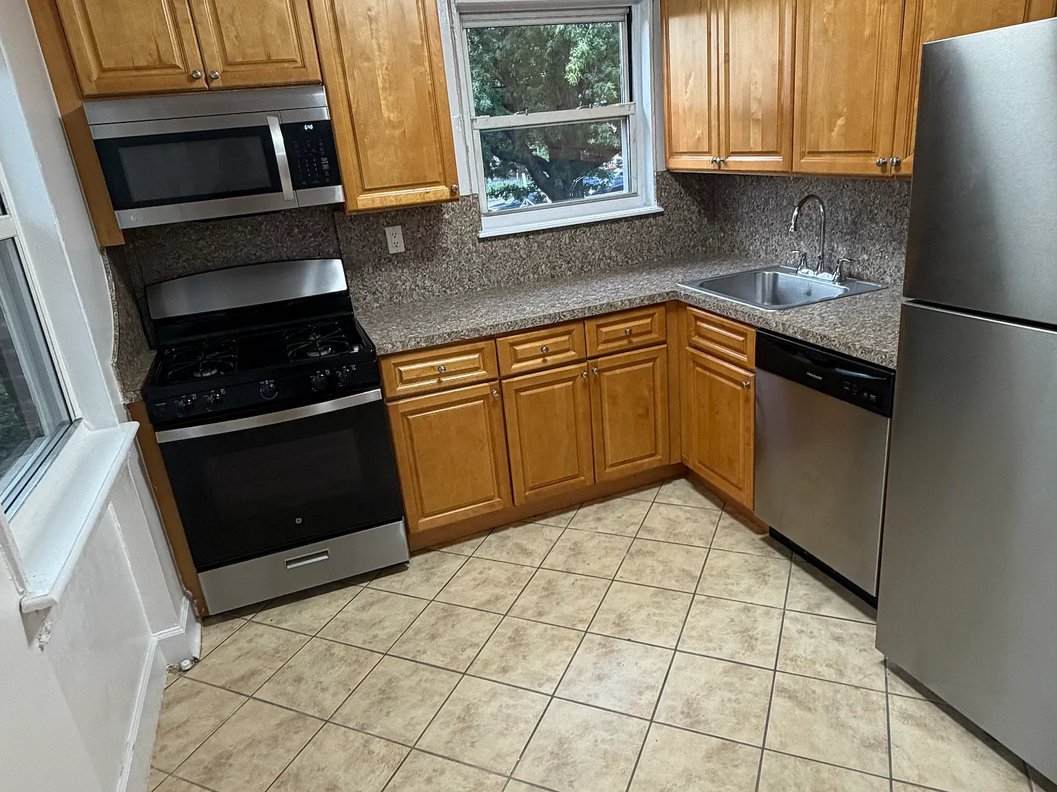224th St, Oakland Gardens — Photo 3