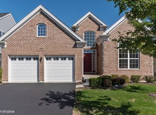 3905 Eagle Ridge Dr, Elgin, IL 60124