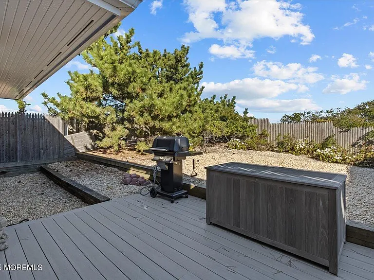 262 Sunset Ln — Photo 14