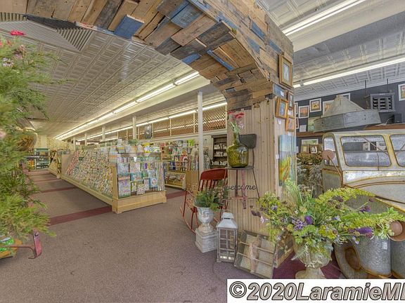 2nd image of 206 S 2nd St