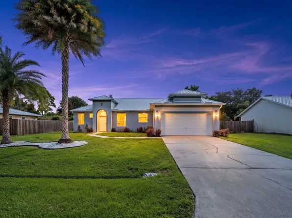 1731 SE Ridgewood Street, Port St Lucie, FL 34952