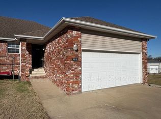 301 Excalibur Ct #B, Willard, MO 65781