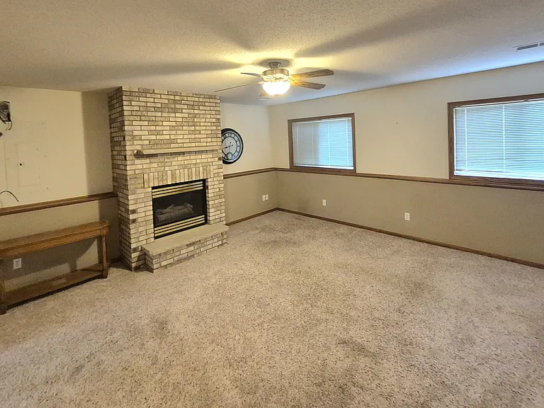 507 Gumtree St NE — Photo 7