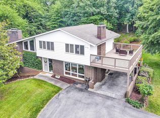 160 Bogey Ln, Salem, VA 24153