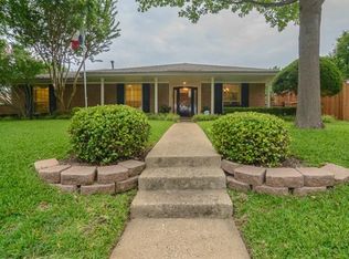 302 Los Santos Dr, Garland, TX 75043