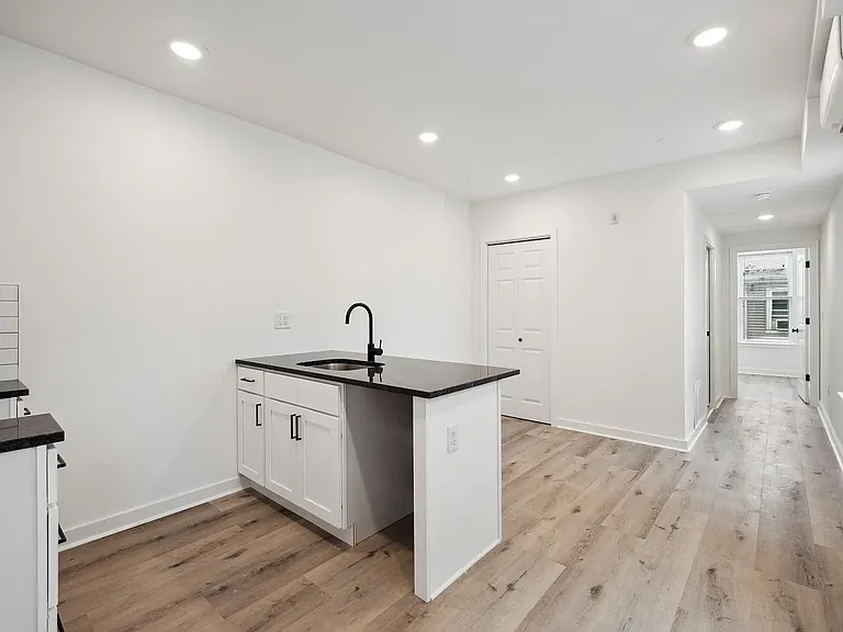 3458 Frankford Ave #B31 — Photo 6