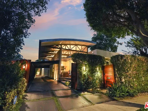 8735 Dorrington Ave, West Hollywood, CA 90048