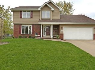 737 NE 9th St, Ankeny, IA 50021