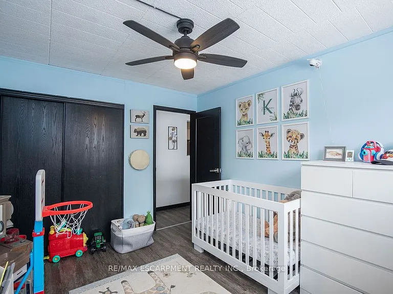 71 Vanier Dr #110 — Photo 25