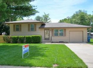 100 Brentwood Dr, Liberty, MO 64068
