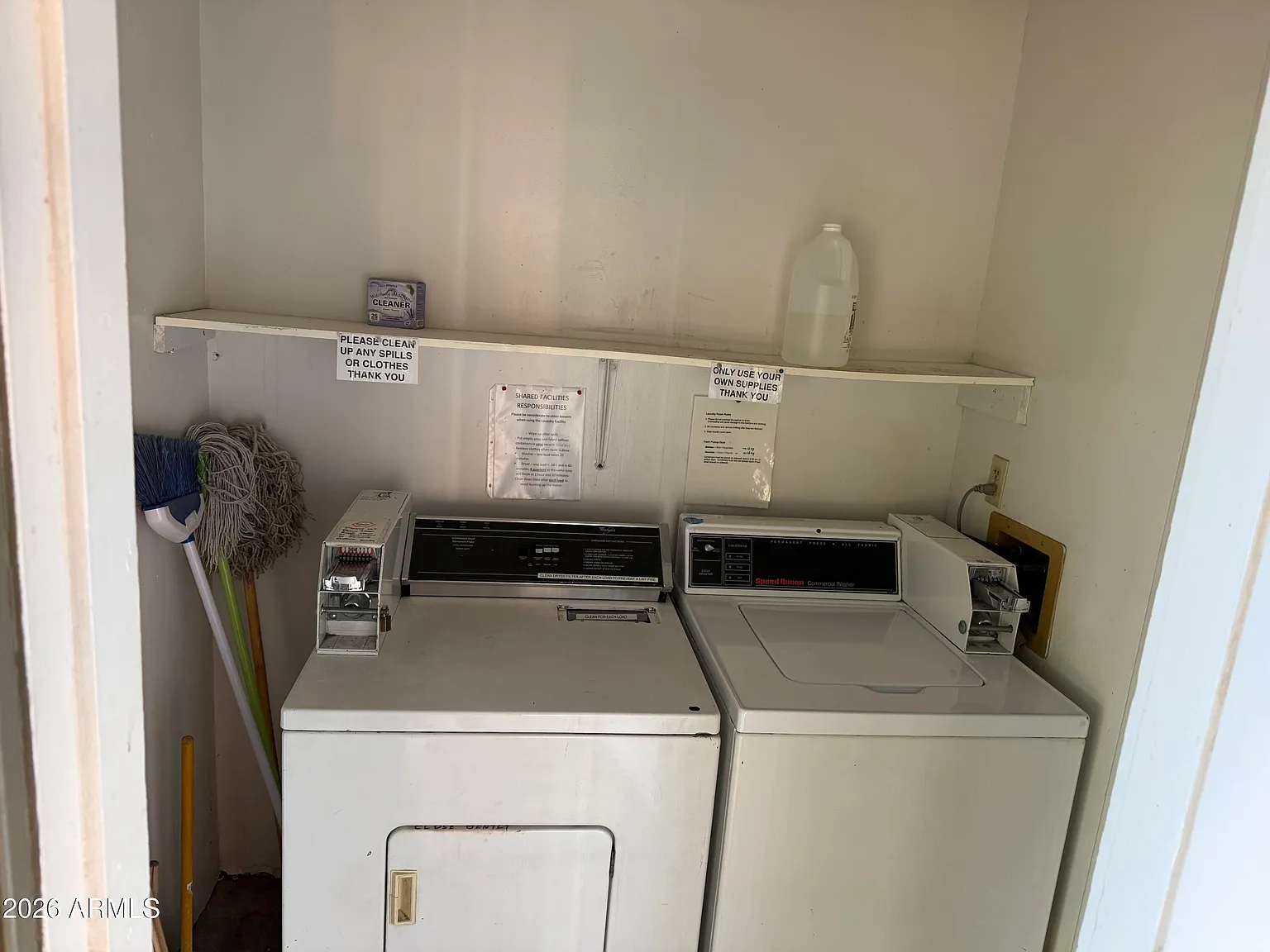 2 bed, 1.0 bath, 822 sqft, $1,695 — Photo 4