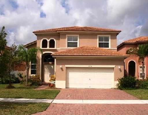 1st image of 2204 Portofino Ave