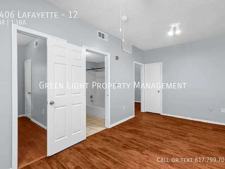 4406 Lafayette St #12 — Photo 10